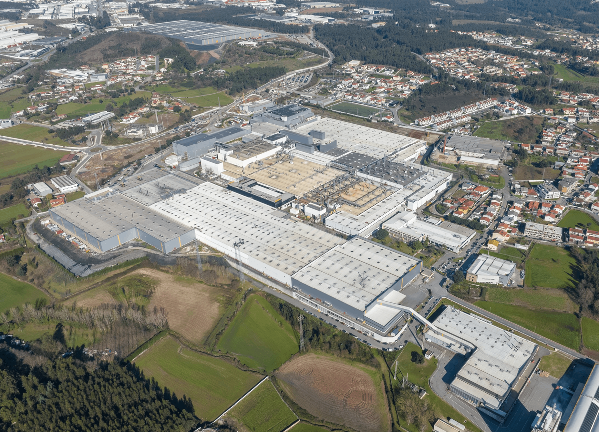 Шинный завод Continental в ЛозадуЛ (Португалия)