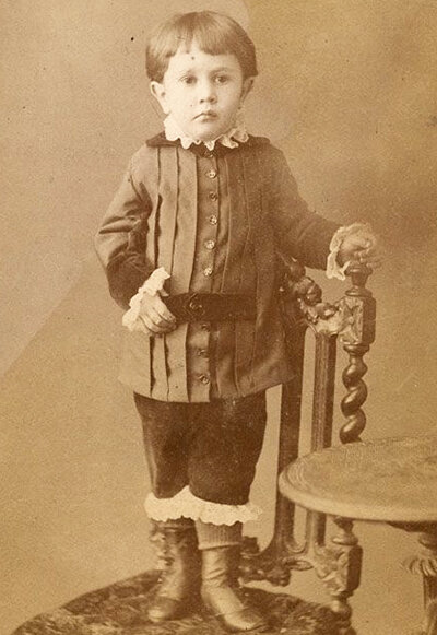 Алеша Толстой в детстве