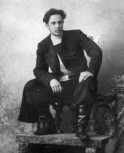 Алексей Толстой в юности