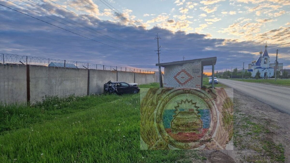    В Энгельсе покалечился въехавший в остановку водитель «Форда»Новости Саратова и области – Сетевое издание «Репортер64»