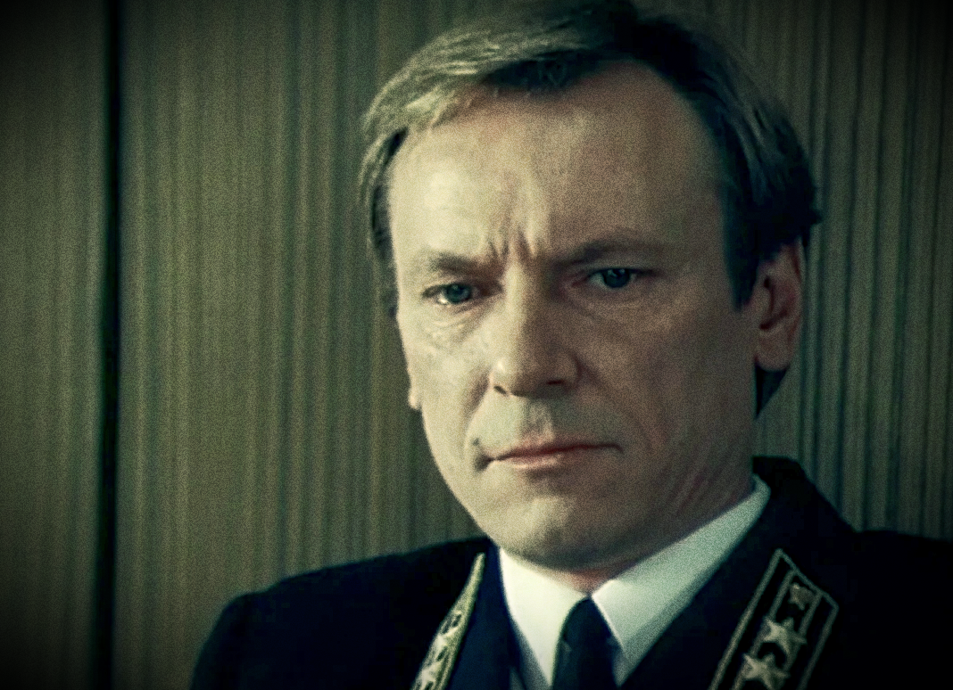 Мини-сериал «Визит к Минотавру» от режиссёра Эльдора Уразбаева увидел свет в 1987 году.