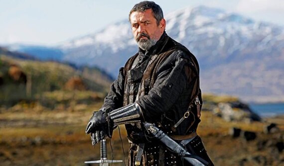 Киновоплощение «возрастного» образа Роберта I Брюса. Кадры из фильма «Роберт – король Шотландии» (оригинальное название «Роберт Брюс»). Производство: США; 2019 год. Режиссёр – Ричард Грей. В роли Роберта I Брюса – шотландский актёр Ангус Макфадьен (Макфэдьен)