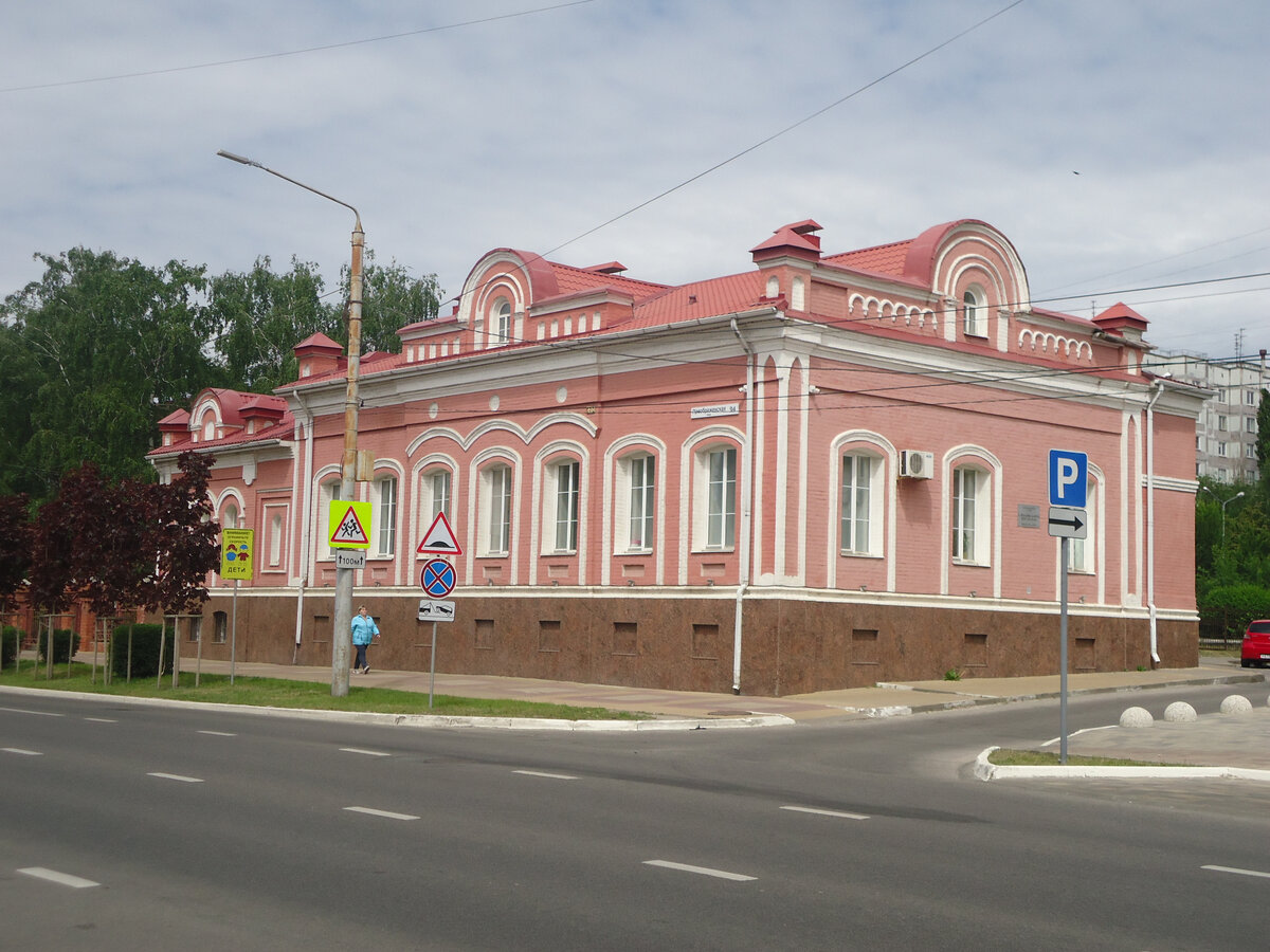 Памятник архитектуры "Жилой дом XIX века". Из архива автора.