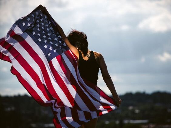 Если у тебя have money to burn, то, возможно, тебе и повезет с этой американской малышкой.