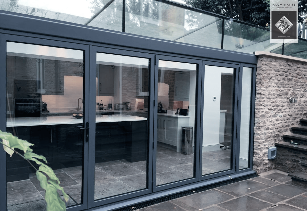 Раздвижная дверь-гармошка PIEGA