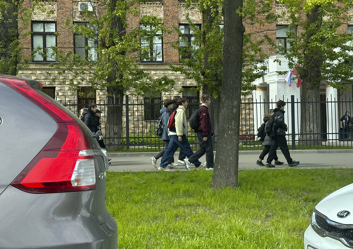    Москвичам дали советы, как обезопасить детей от пожаров и ДТП