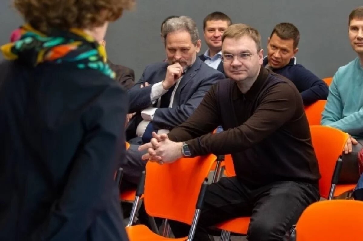    Мэр Соснин призвал выпускников пермских вузов оставаться работать в Перми