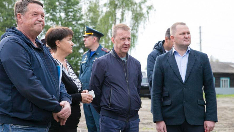     Выездное совещание с Вячеславом Франком. Пресс-служба мэрии.