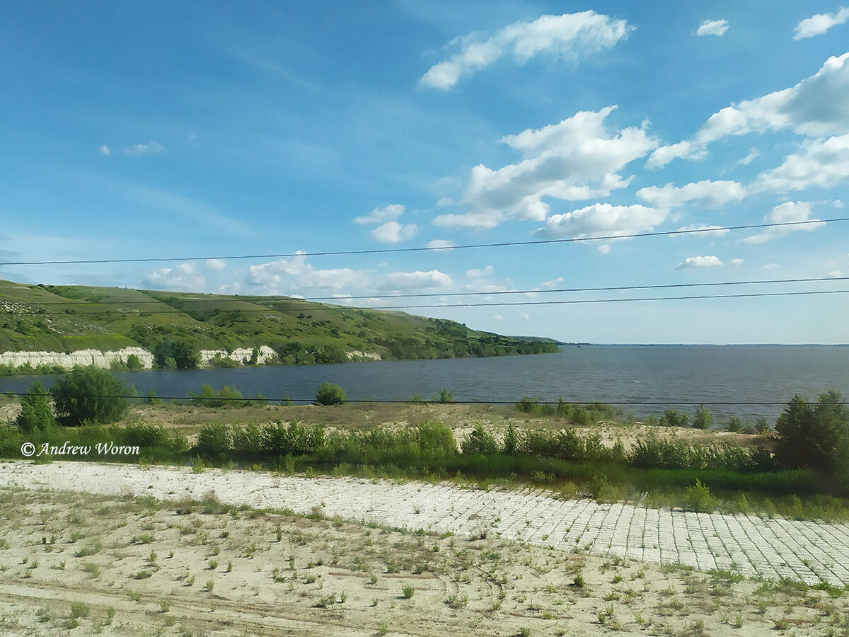 Берега Цимлянского водохранилища в Волгоградской области