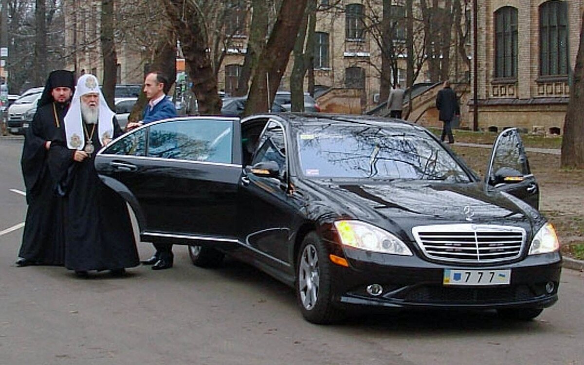 Исследование РБК: на чем ездит власть - РБК
