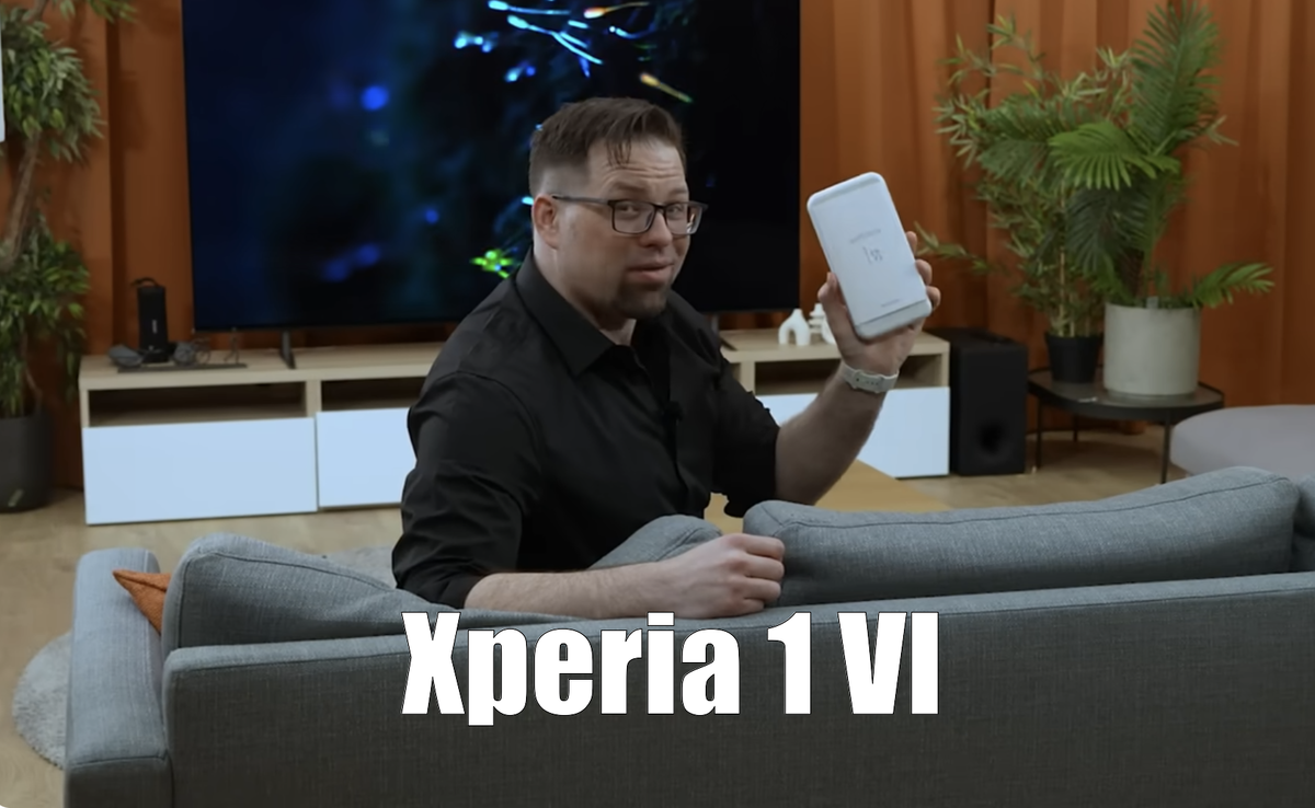 Обзор официального видео распаковки нового флагмана Sony | скриншот с ютуб канала Sony 