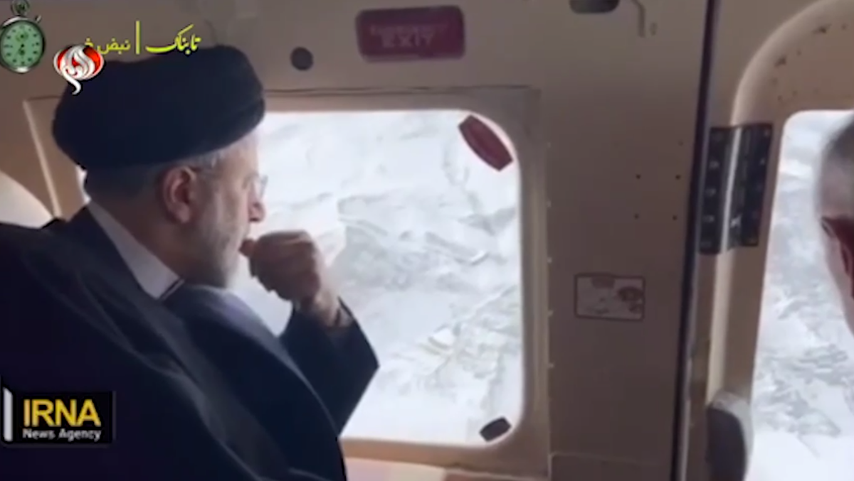 Кадры с президентом Ирана Ибрахимом Раиси, снятые незадолго до аварии вертолёта