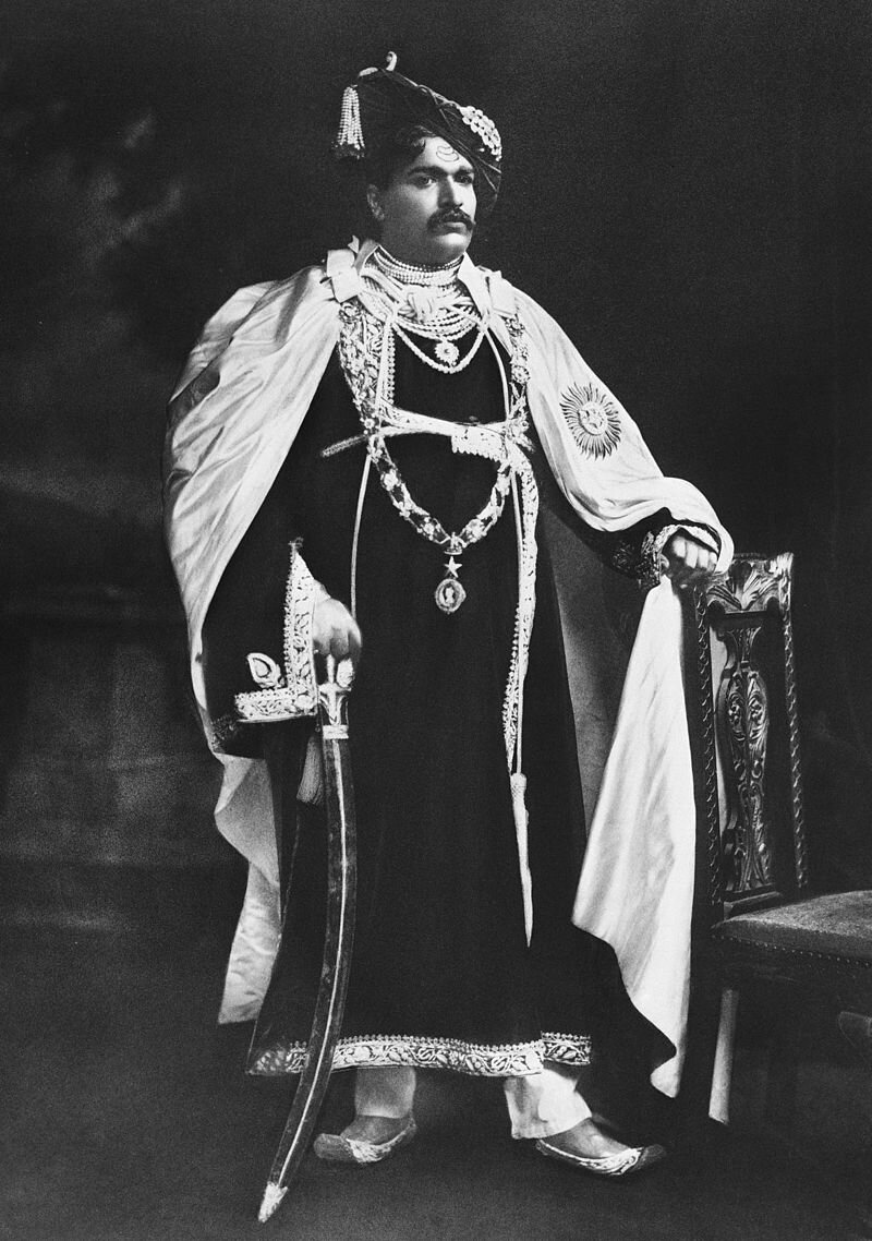 Раджарши Шаху Махарадж - прапрадедушка Сагарики Гхатге. Фото 1912 года, rct.uk 