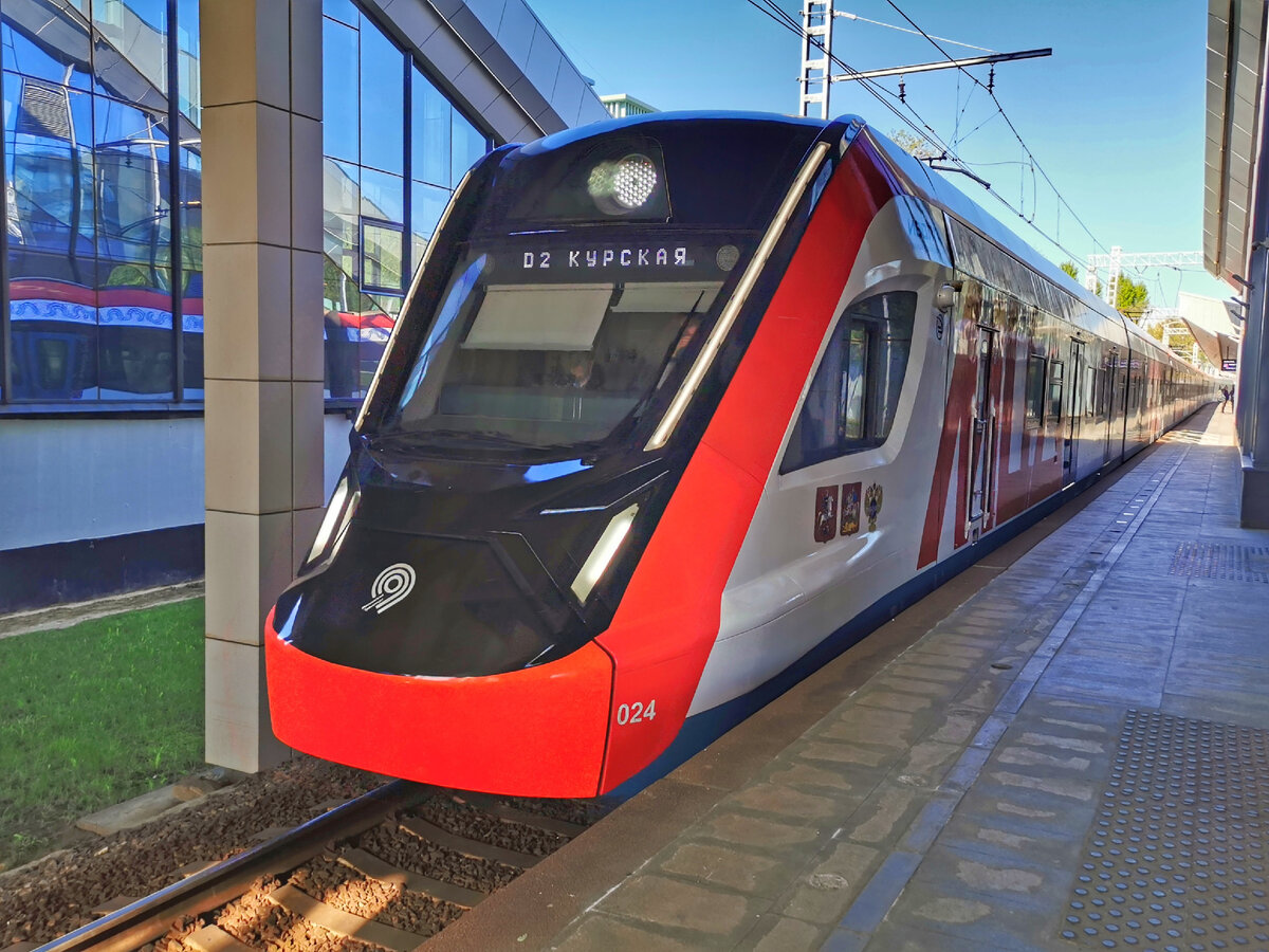 Электропоезд ЭГ2Тв-024 "Иволга" на МЦД Щукинская. МЦД2.