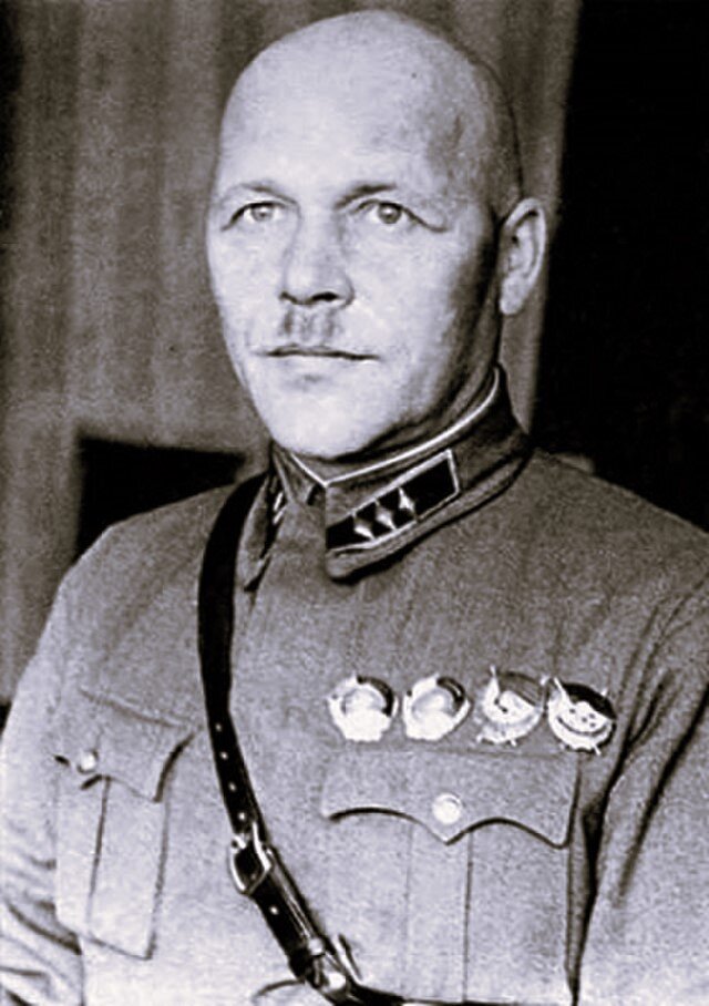 Дмитрий Павлов