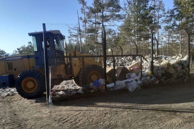    Проблемой свалки мусора в заповедном месте заинтересовались прокуроры и следователи. Фото: Байкальская межрегиональная природоохранная прокуратура