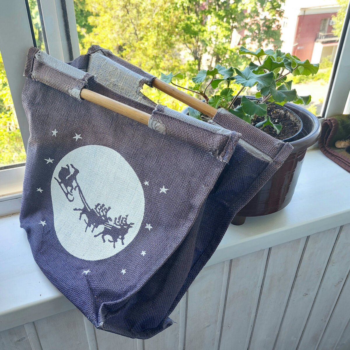 Вот такой видок стал у сумочки)))