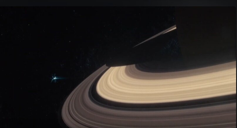 Человек из Стали Прилетает в Солнечную