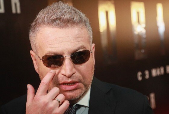    Российский певец Леонид Агутин