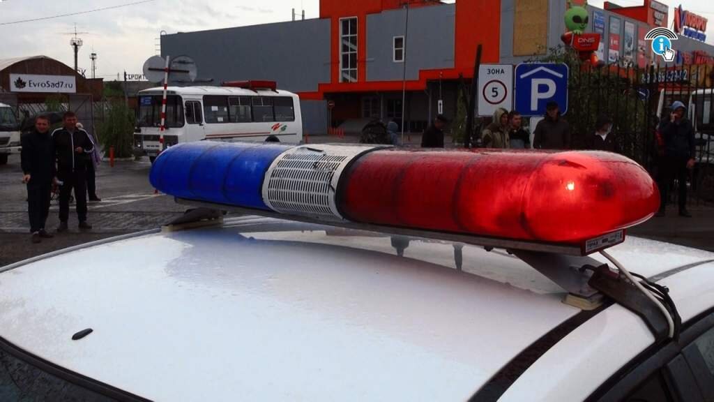 В Курской области в ДТП с тепловозом погиб 62-летний водитель Рено ...