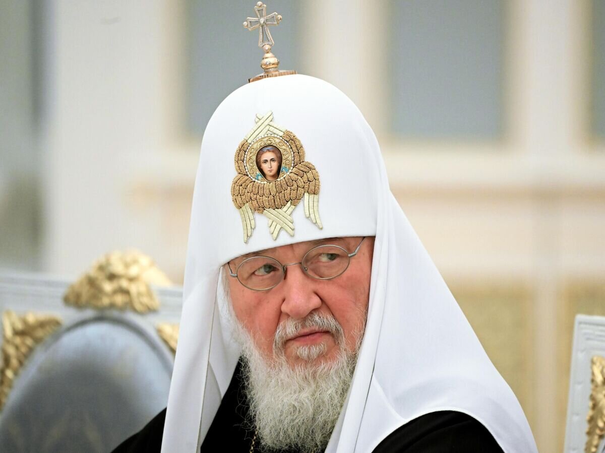    Патриарх Московский и всея Руси Кирилл во время встречи президента РФ Владимира Путина с представителями религиозных конфессий России© РИА Новости / Сергей Гунеев