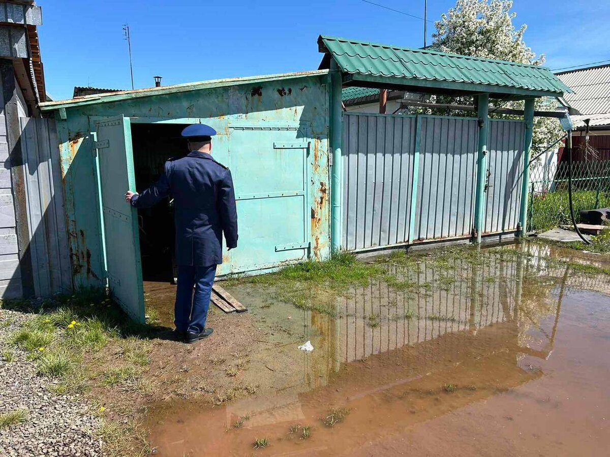 В Копейске затопило поселок Горняк, ситуацию на месте оценил прокурор |  Урал Пресс Информ | Дзен