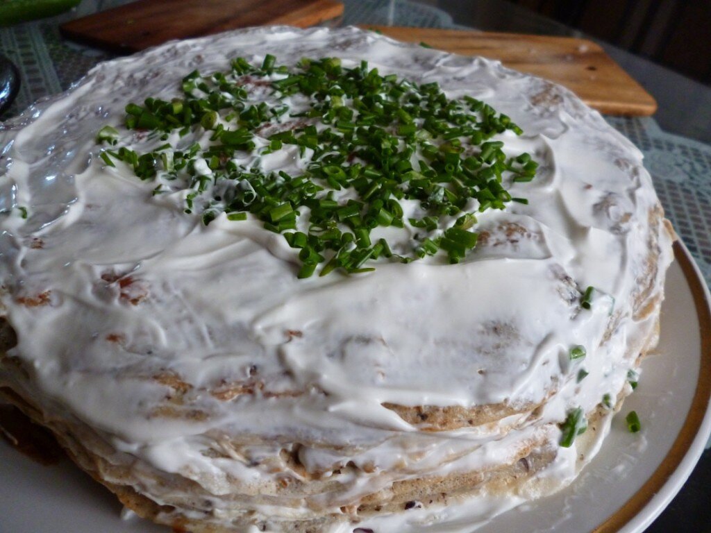 Закусочный торт, приготовленный на пиве с шампиньонами и говядиной |  Праздник живота от пенсионерки | Дзен