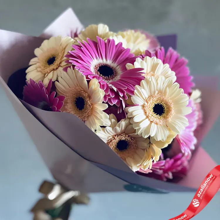 Фото: букет гербер с сайта azalianow.ru