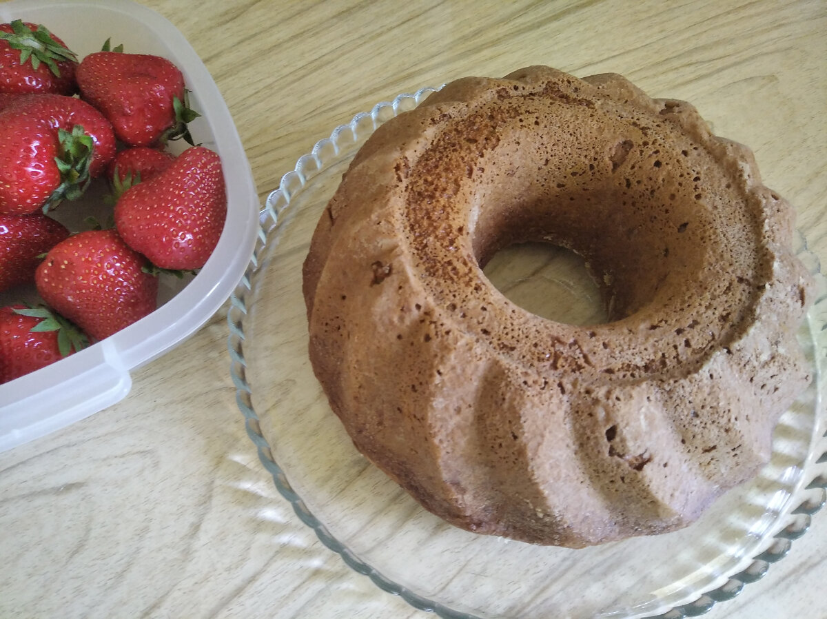 магазинные сласти почти полностью заменили домашними - вкусными и полезными)
