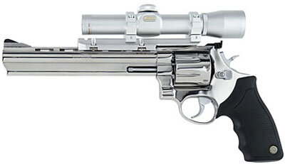 Taurus M 608 SS8 с установленным оптическим прицелом