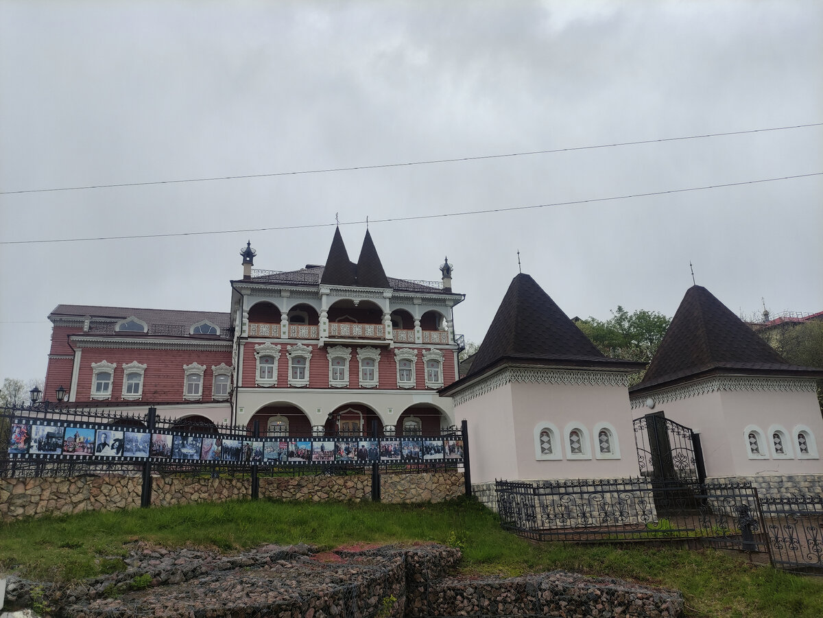 Дворец мыши в Мышкине. 