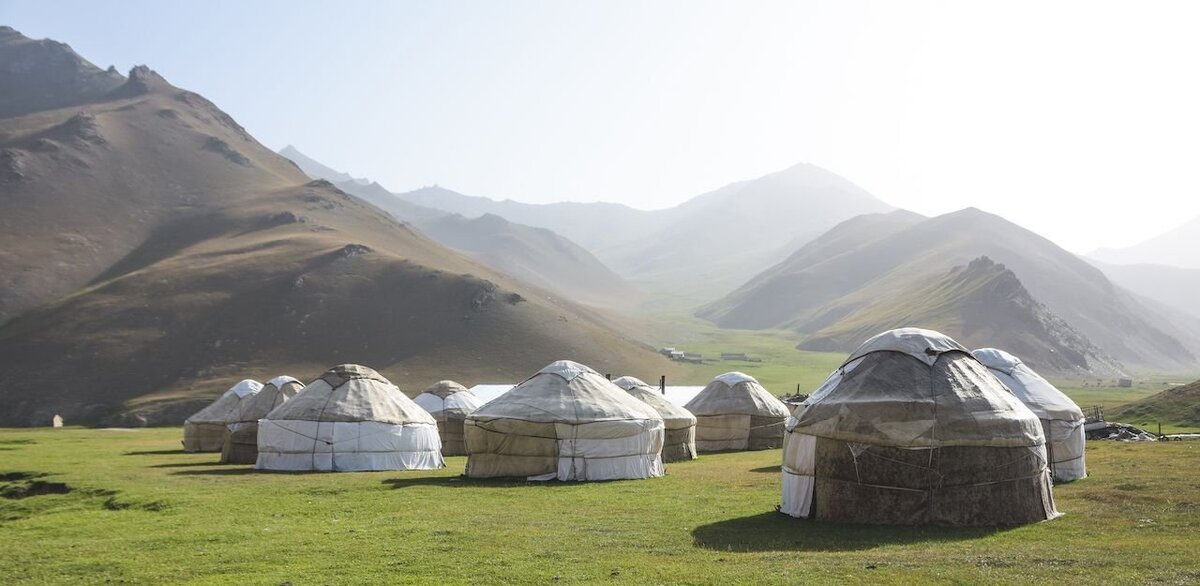 Юрта. Картинка из Свободной энциклопедии