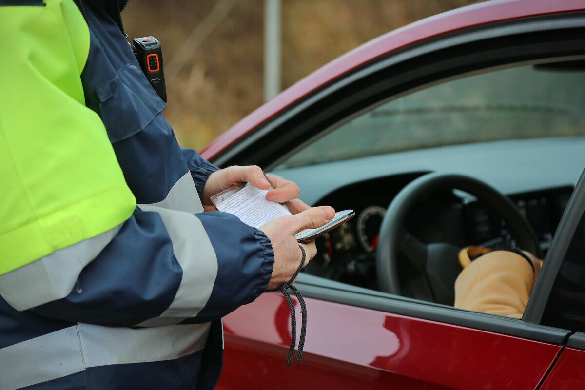 В настоящее время нет перечня лекарств, при приеме которых нельзя управлять  автомобилем | Атлант-Право дистрибьютор КонсультантПлюс | Дзен