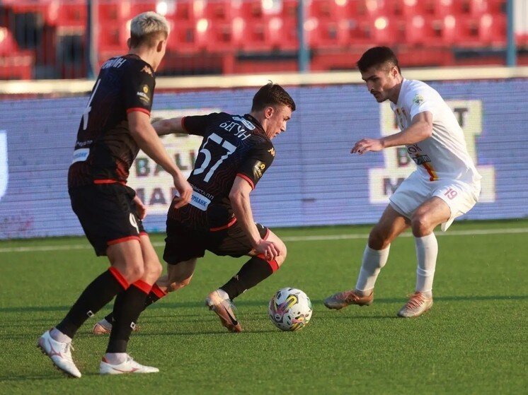     «СКА-Хабаровск» проиграл «Алании» последний домашний матч сезона. Фото: ФК «СКА-Хабаровск»