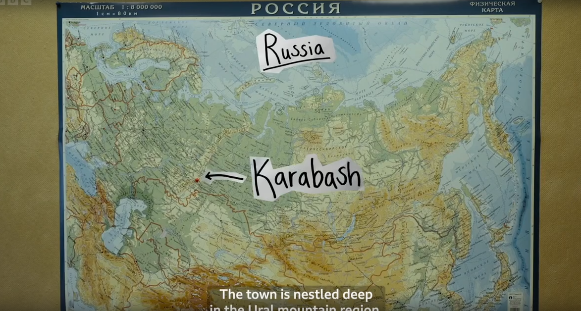 карта России. Кадр из фильма.