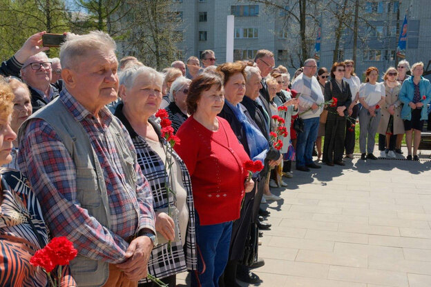    В Кировской области впервые отметили День трудовой доблести