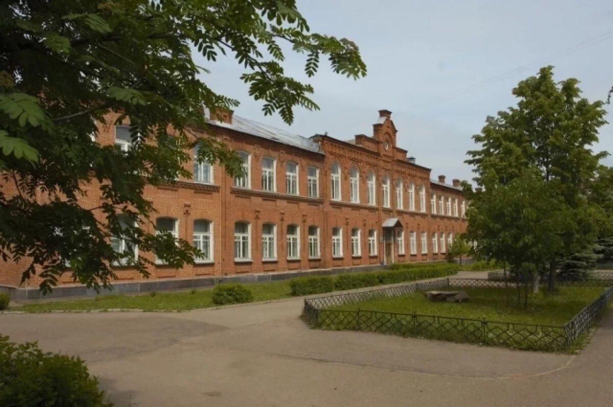    Отзывы о Башкирском хореографическом колледже им. Р. Нуреева противоречивые.