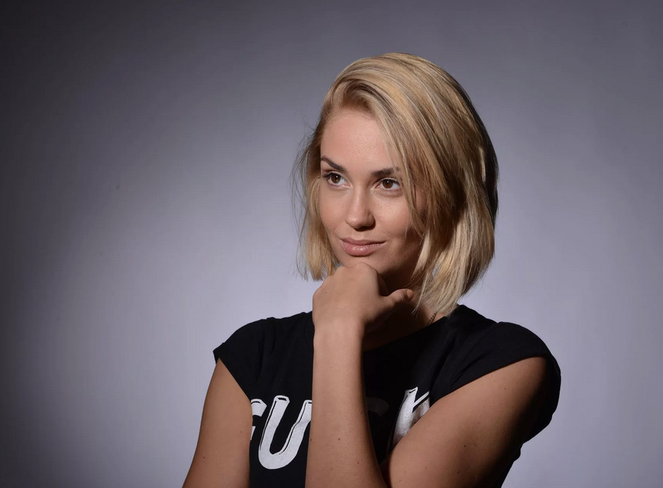 Агата Муцениеце 