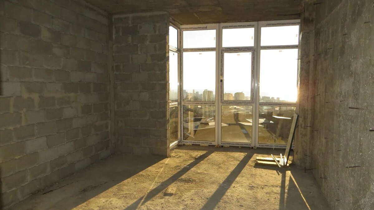 Однако не за горами те времена, когда практически в каждой новой квартире будет своё панорамное окно, встроенное прямо в стену.