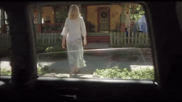 Если бы у меня была такая учительница, я бы наверно школу не закончил.