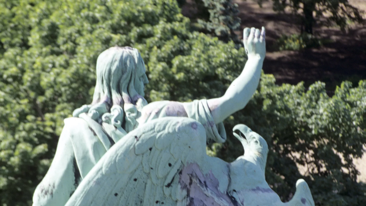 Скульптура Иоанна Богослова © photo: Sputnik/Yuri Abramochkin