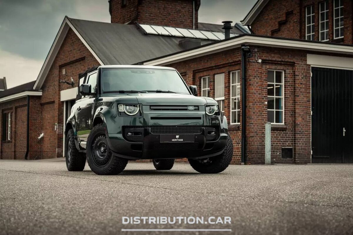 Раскрыта тёмная тайна Land Rover Defender | Distribution Car – надежная  доставка автомобилей от официальных дилеров Европы | Дзен