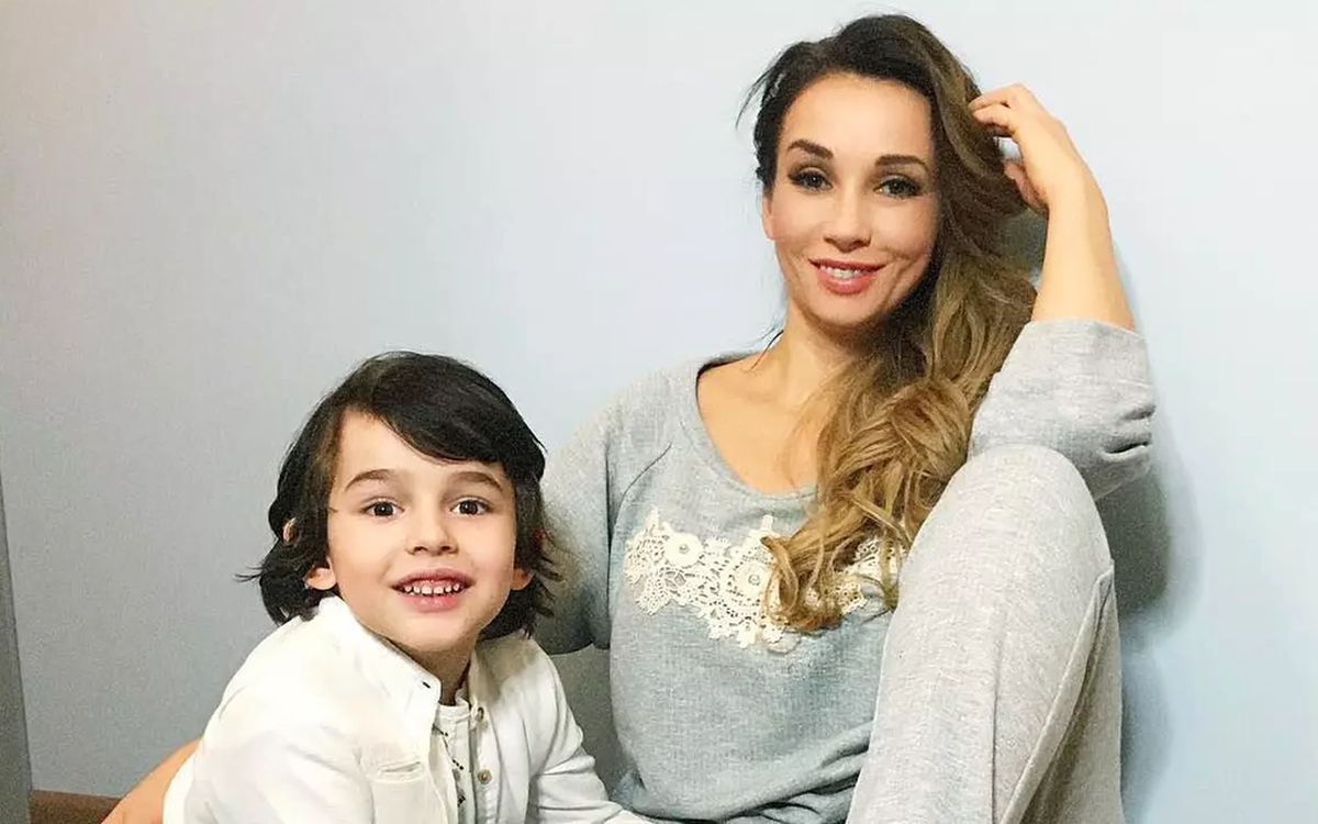 Ремень, угол и лишение гаджетов: как знаменитости наказывают своих детей