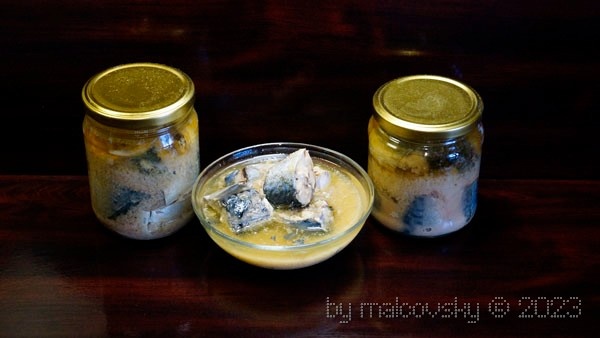 Консервация. Скумбрия натуральная с маслом в автоклаве