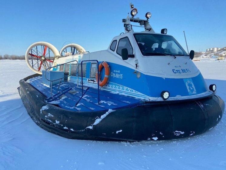 Воздушная подушка Салехард. Пассажирское судно на воздушной подушке. Переправа на воздушной подушке.