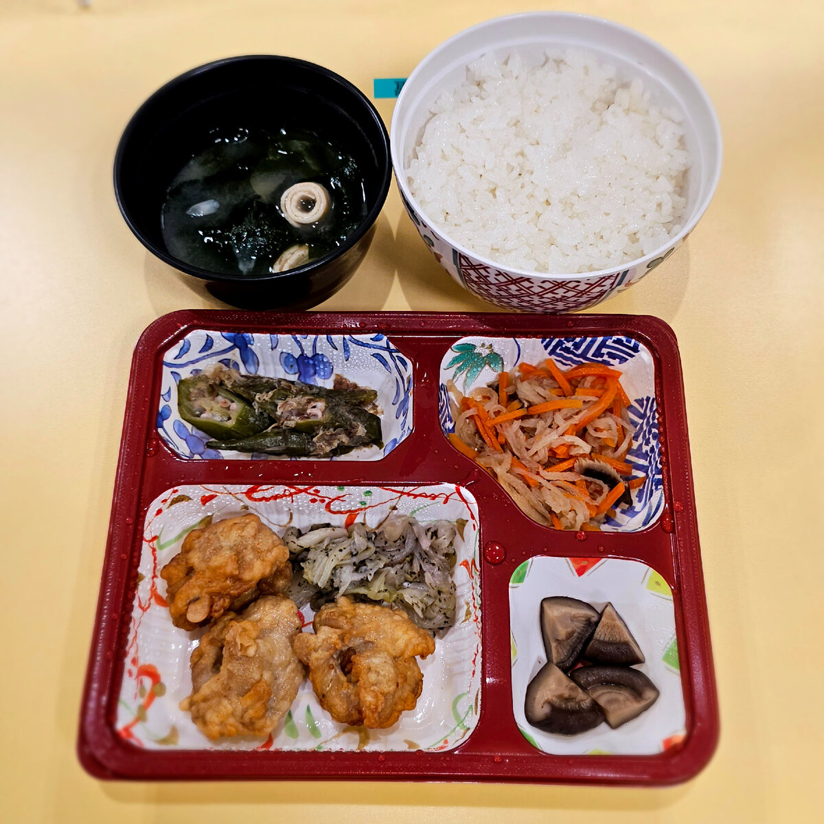 В первые разы, когда ещё было более-менее нормально 