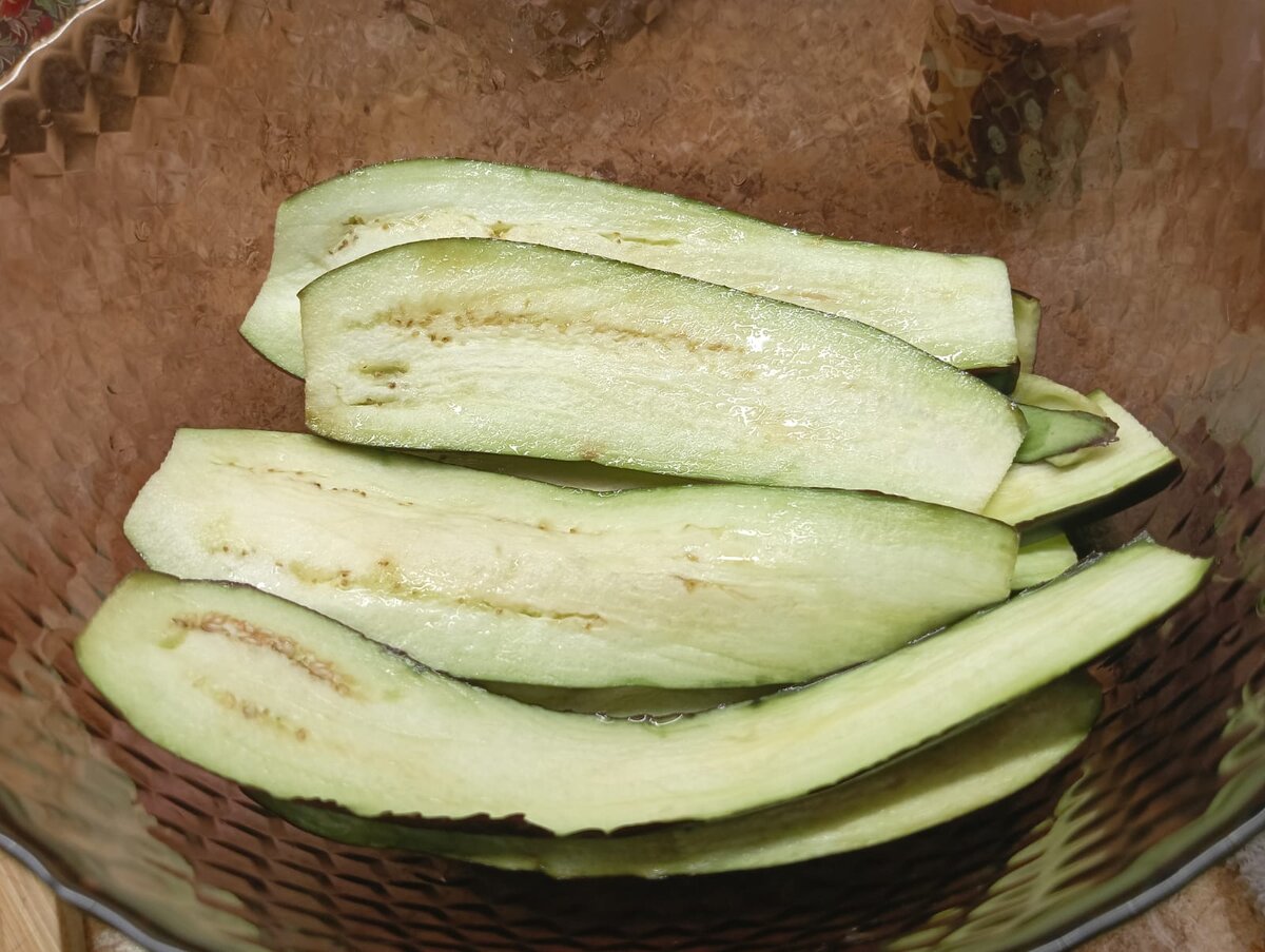 Нарезаем пластиной в 5мм.