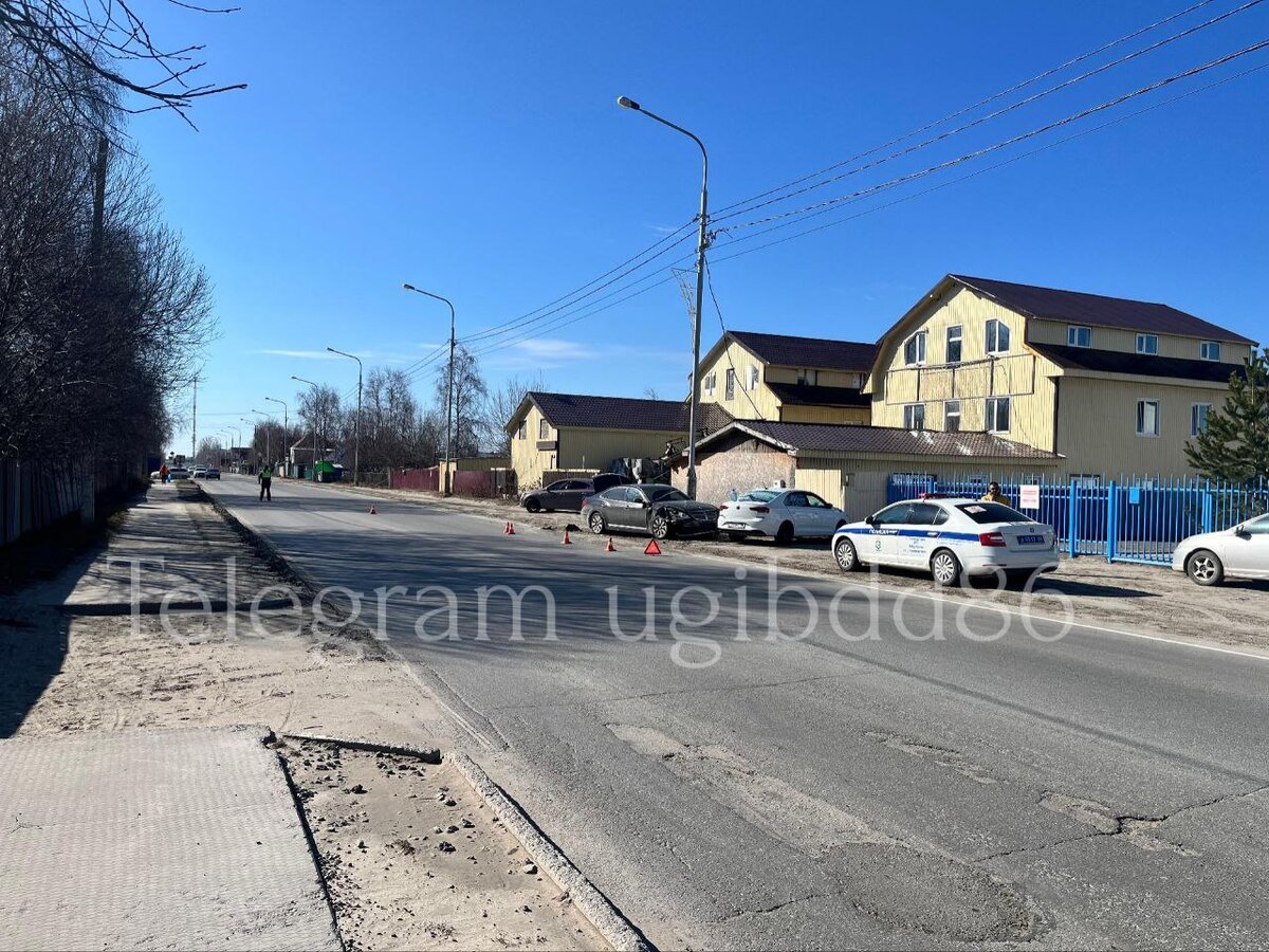    В Нижневартовске автоледи пострадала в ДТП, которое сама спровоцировала