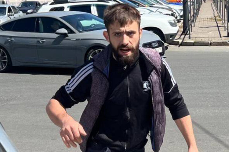    Один из нападавших.   
Фото: Источник: «БИЗНЕС Online»