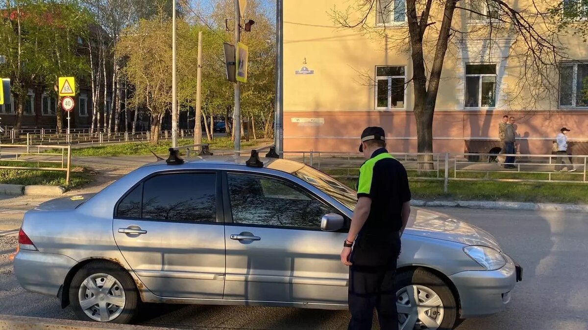 Водитель-лихач в Нижнем Тагиле сбил маму с 4-летним ребенком на пешеходном  переходе | Новости Тагила TagilCity.ru | Дзен